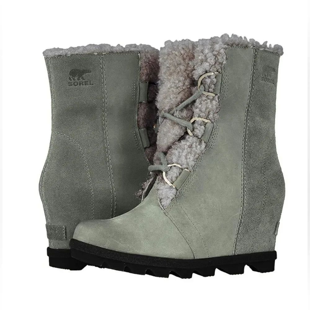 Sorel Women's Joan Joan of Arctic Wedge Shearling Boots Size 7.5